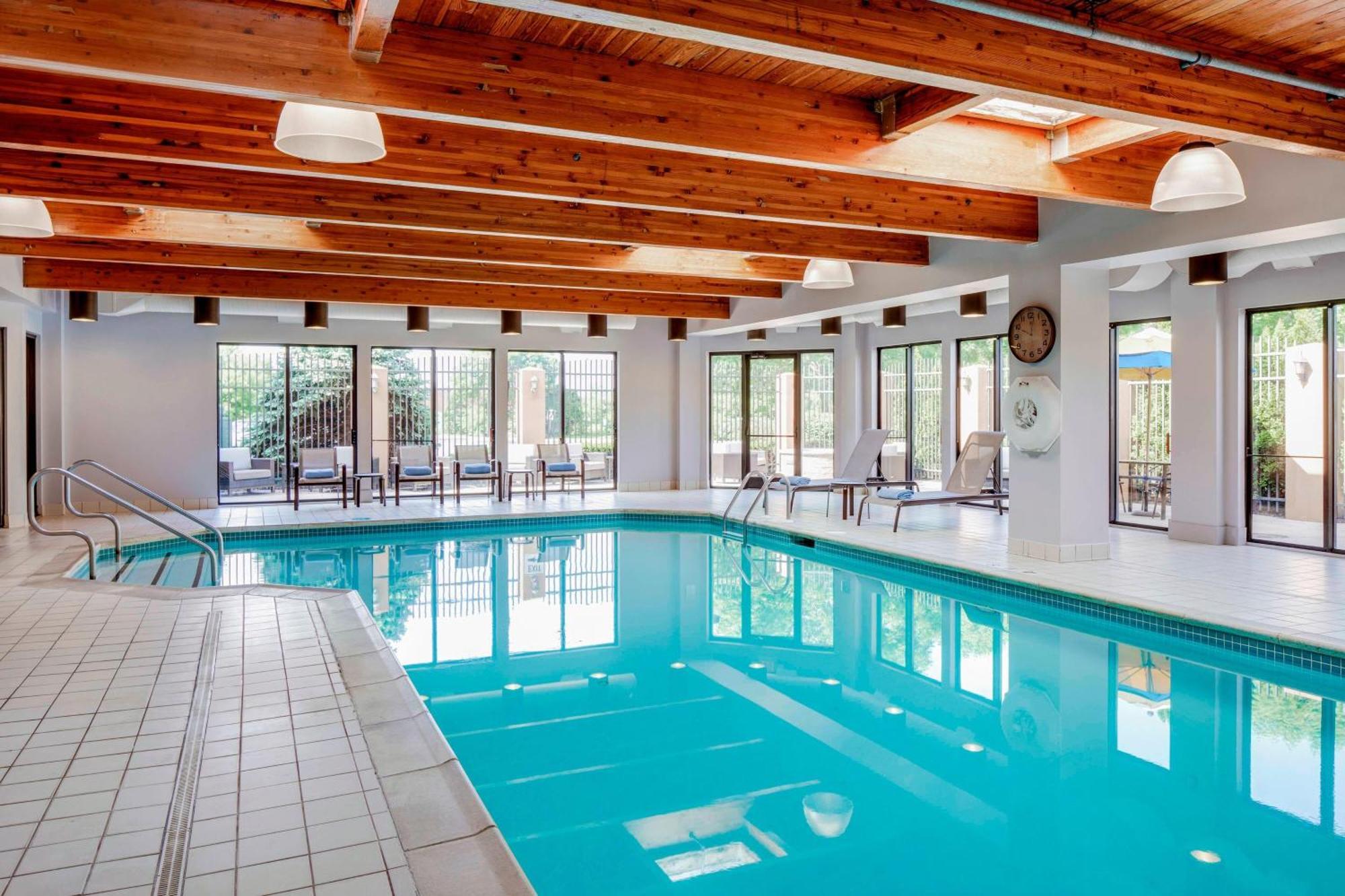 Courtyard By Marriot Cranbury South Brunswick Hotel Exterior photo